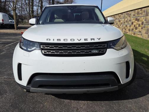 2017 Land Rover Discovery SE