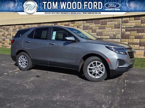 Sterling Gray Metallic 2024 Chevrolet Equinox LT