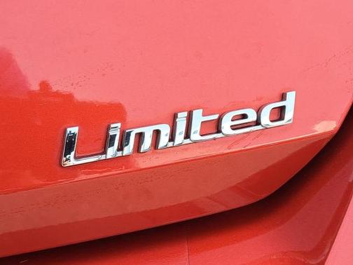 2021 Hyundai ELANTRA LIMITED