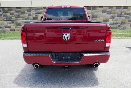2015 RAM 1500 Tradesman/Express
