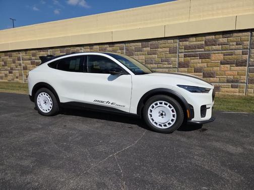 2025 Ford Mustang Mach-E GT