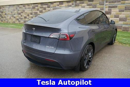 2022 Tesla Model Y Performance