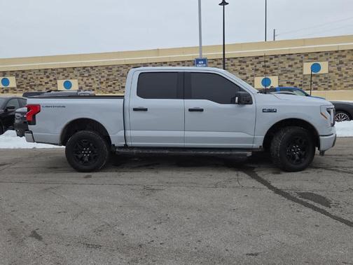 2025 Ford F-150 Lightning XLT
