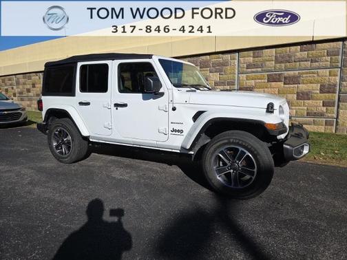 2023 Jeep Wrangler SAHARA