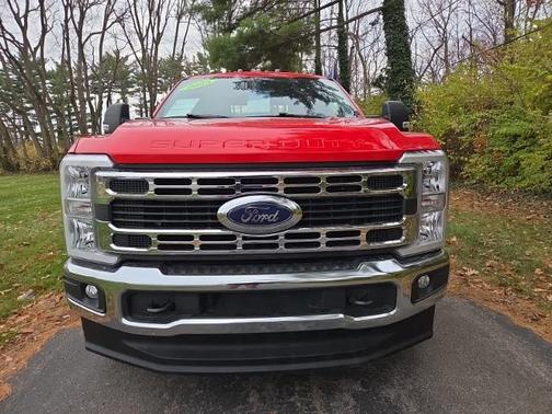 2025 Ford F-350 XLT