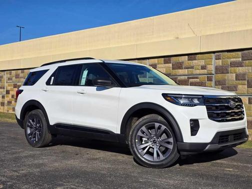 2026 Ford Explorer ACTIVE W/200A