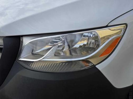 2024 Mercedes-Benz Sprinter 2500 