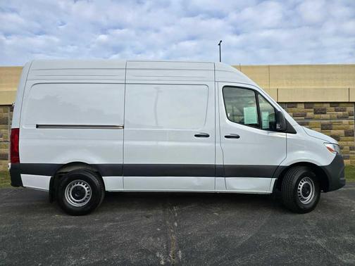 2024 Mercedes-Benz Sprinter 2500 