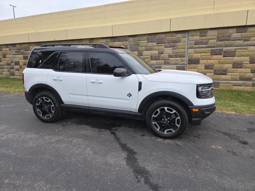 2023 Ford Bronco Sport OUTER BANKS