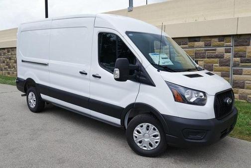 2025 Ford Transit-250 148 WB Medium Roof Cargo