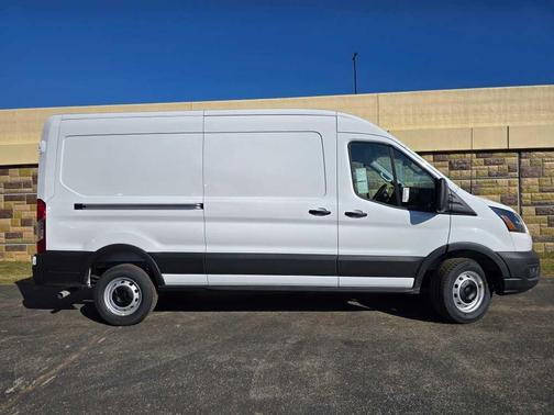 2026 Ford Transit-250 148 WB Medium Roof Cargo