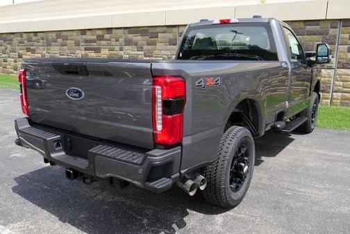 2025 Ford F-250 XL