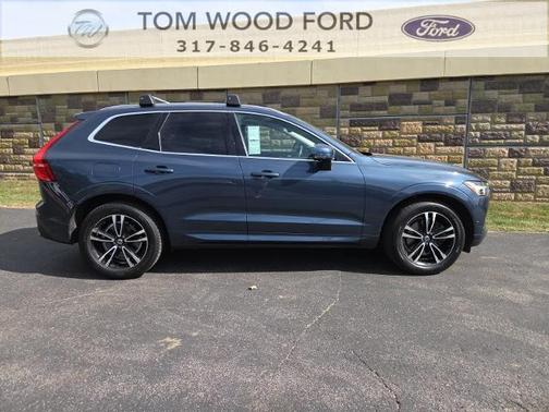 2019 Volvo XC60 T6 MOMENTUM