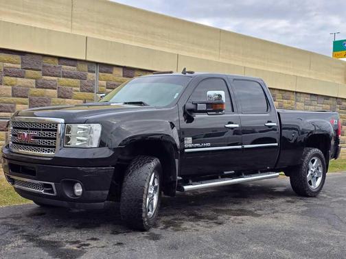 2014 GMC Sierra 2500 Denali