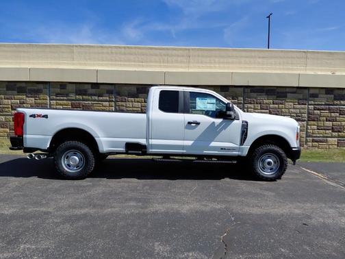 2025 Ford F-250 XL
