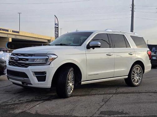 2022 Ford Expedition PLATINUM
