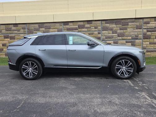 2024 Cadillac LYRIQ Luxury