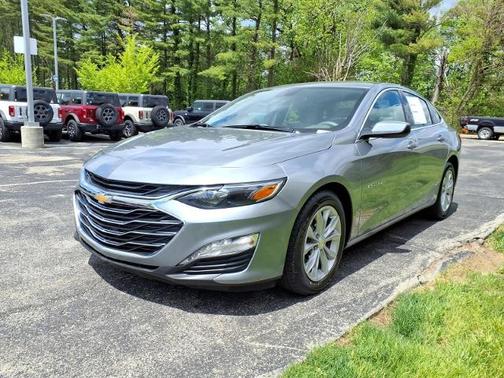 Sterling Gray Metallic 2025 Chevrolet Malibu LT W/1LT