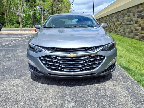Sterling Gray Metallic 2025 Chevrolet Malibu LT W/1LT
