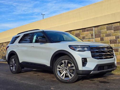2026 Ford Explorer ACTIVE W/200A
