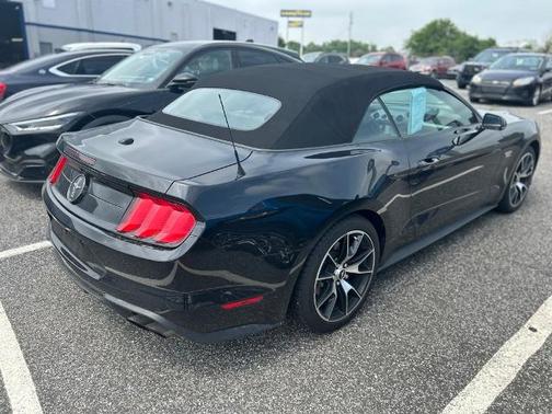 2021 Ford Mustang ECOBOOST PREMIUM