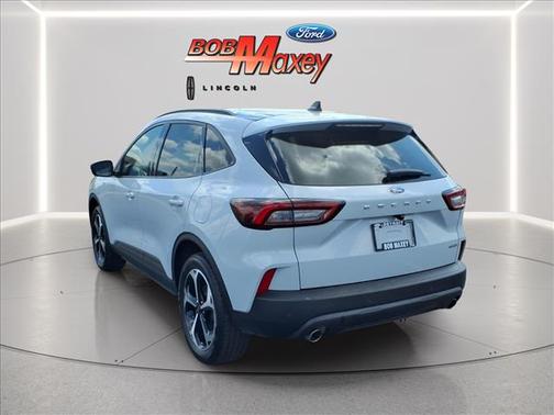 Silver Metallic 2025 Ford Escape ST-Line Select