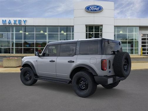 Avalanche 2026 Ford Bronco Outer Banks