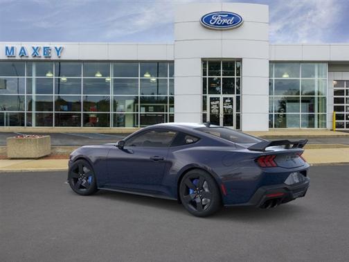 2025 Ford Mustang Dark Horse