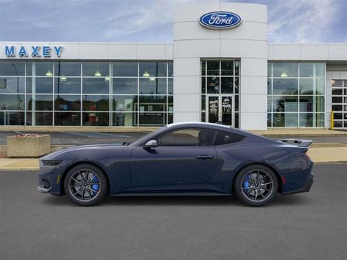 2025 Ford Mustang Dark Horse