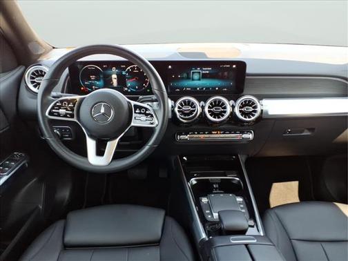 2022 Mercedes-Benz GLB 250 Base 4MATIC