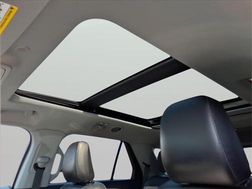 Agate Black Metallic 2023 Ford Explorer XLT