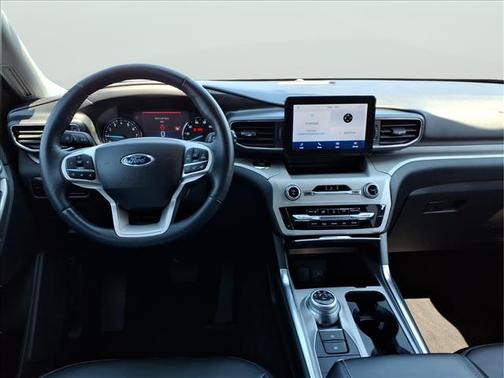 Agate Black Metallic 2023 Ford Explorer XLT