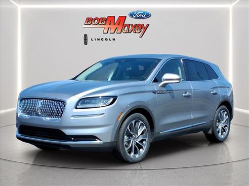 Silver Radiance Metallic 2023 Lincoln Nautilus Reserve