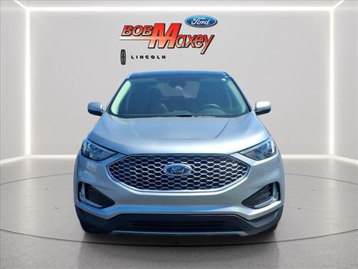 Iconic Silver Metallic 2023 Ford Edge SEL