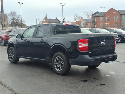 2023 Ford Maverick Lariat