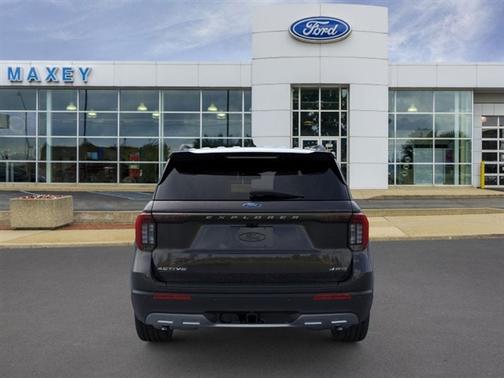 Agate Black Metallic 2026 Ford Explorer Active