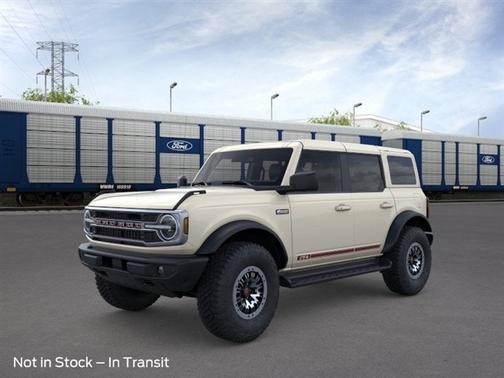 Wimbledon White 2026 Ford Bronco Outer Banks