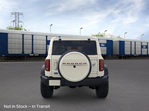 Wimbledon White 2026 Ford Bronco Outer Banks