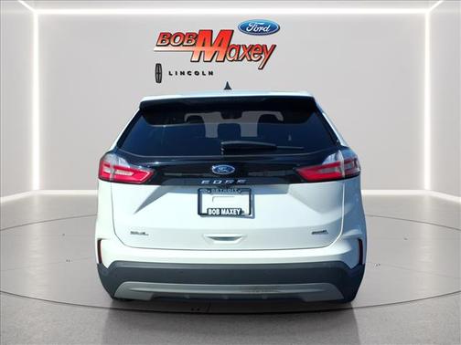 Star White 2023 Ford Edge SEL