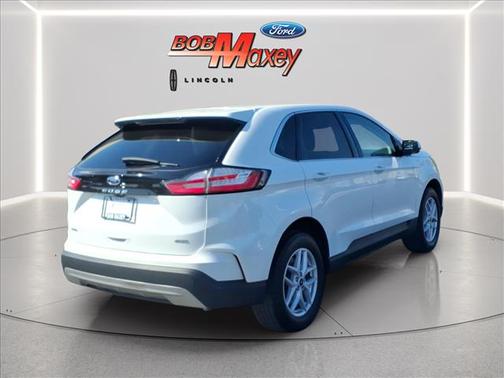 Star White 2023 Ford Edge SEL