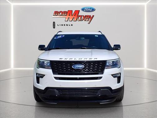 White Platinum Clearcoat Metallic 2019 Ford Explorer sport