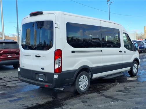 2024 Ford Transit-350 XLT