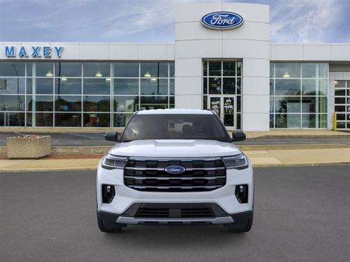 Space White Metallic 2026 Ford Explorer Active