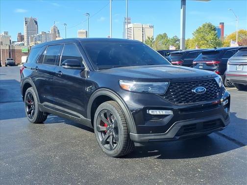 2022 Ford Explorer ST