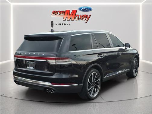 Infinite Black Metallic 2024 Lincoln Aviator Reserve AWD