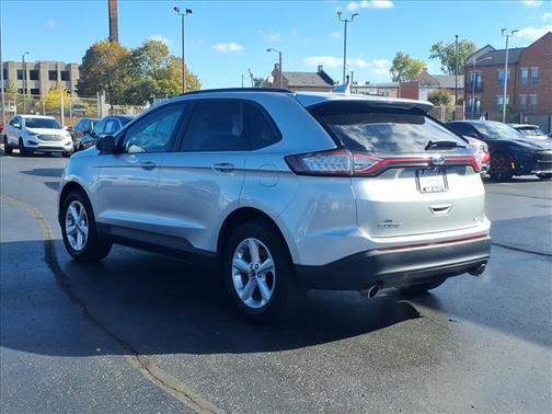 2018 Ford Edge SE