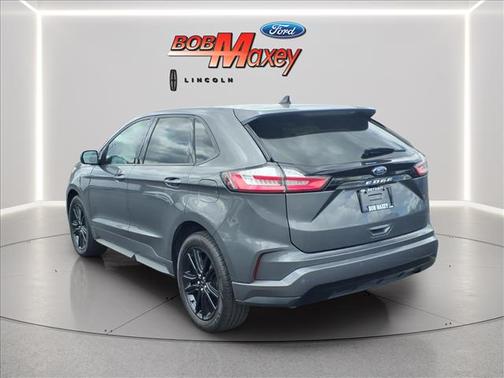 Carbonized Gray Metallic 2023 Ford Edge ST Line