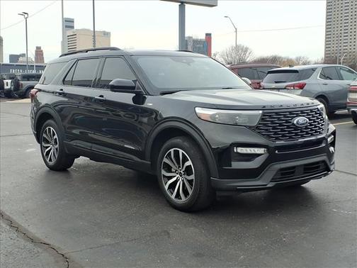 2023 Ford Explorer ST-Line