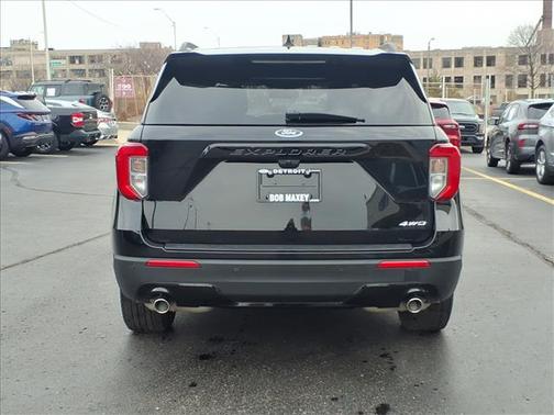 2023 Ford Explorer ST-Line