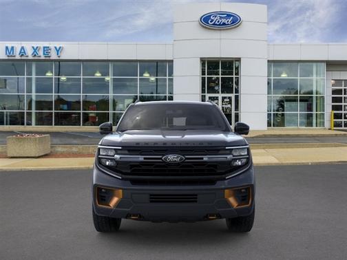 Agate Black Metallic 2026 Ford Expedition Tremor